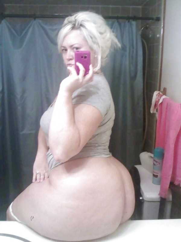 Sexy Big Round Ass - Mature Butt - PAWG Booty